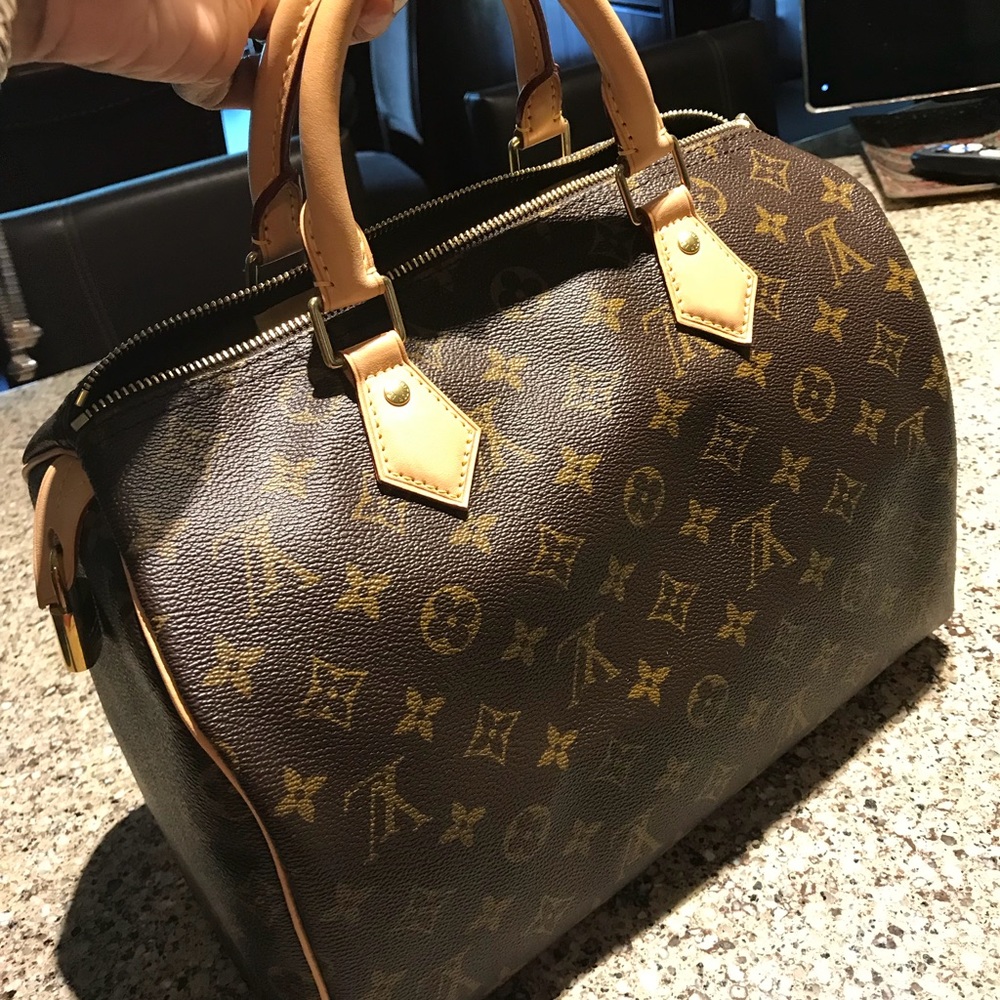Monogram Louis Vuitton